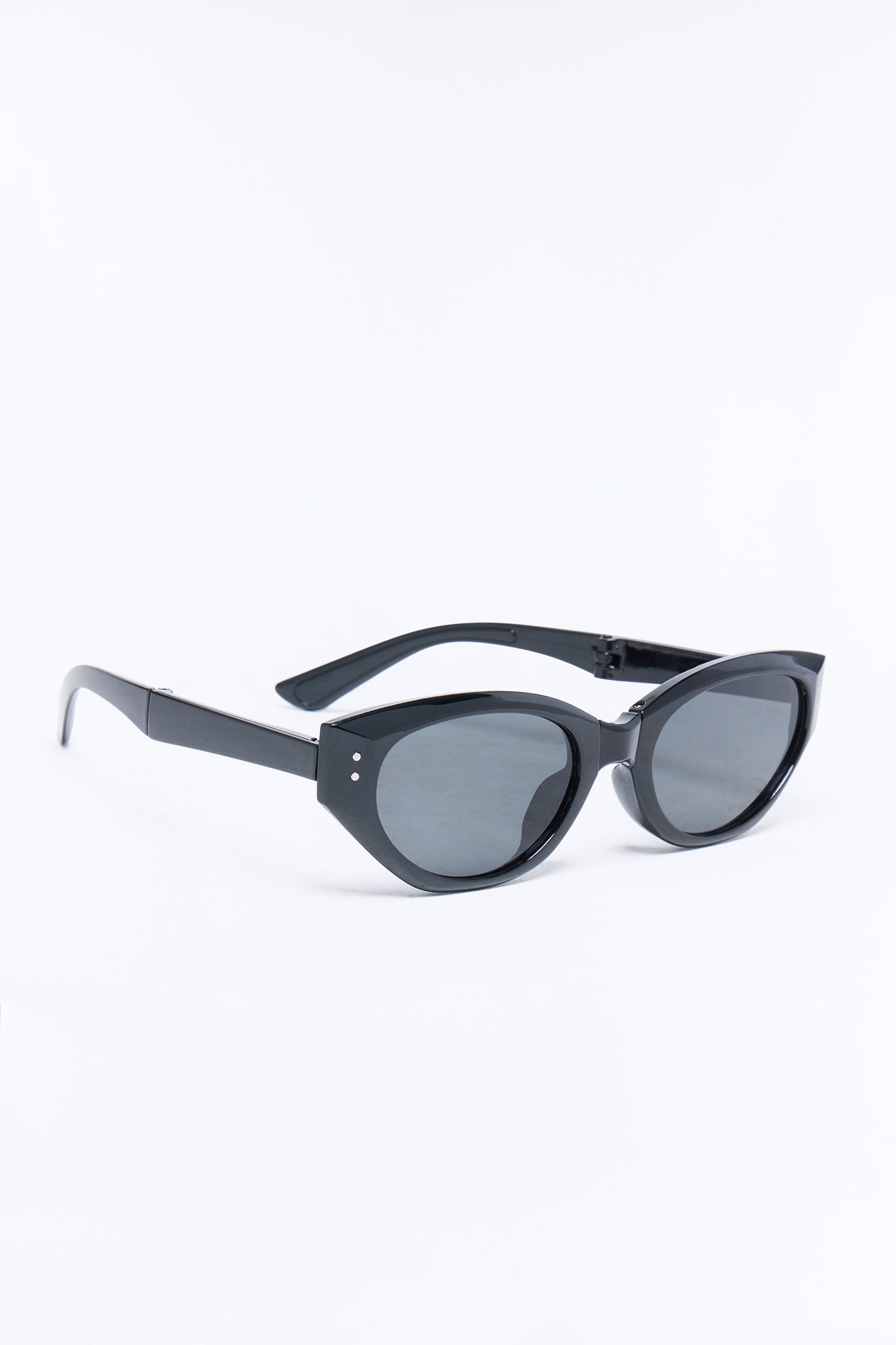 Sunny In So Cal Packable Sunglasses - Black