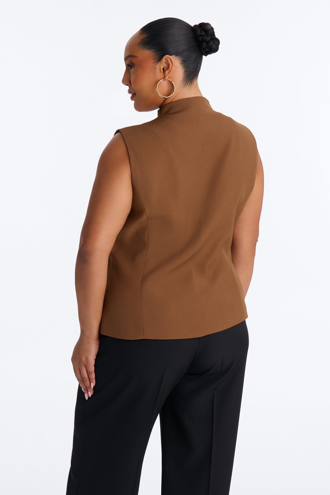 Lana Mock Neck Twill Top - Mocha