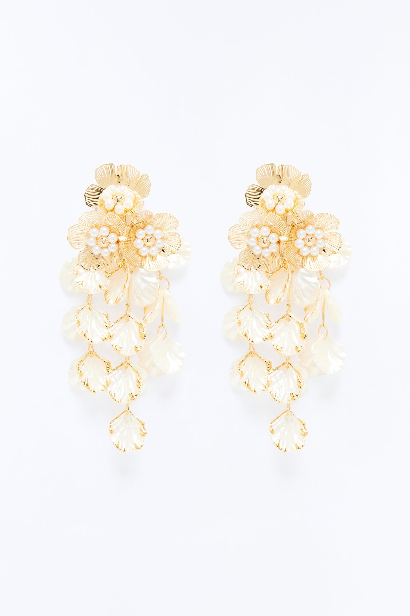 Flower Of The Ocean Earrings - White/Gold