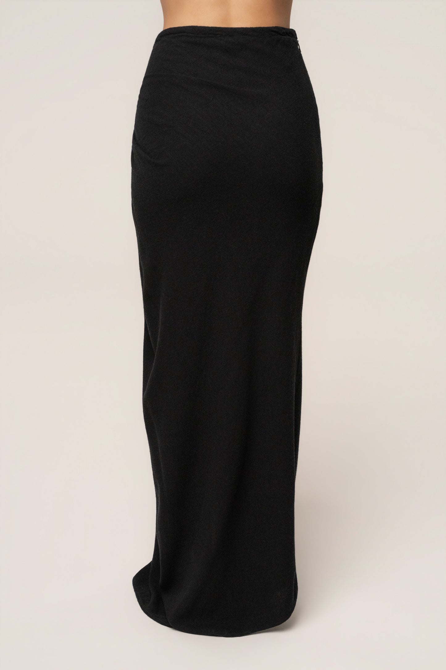 Black Noelia Linen Slit Skirt JLUXLABEL