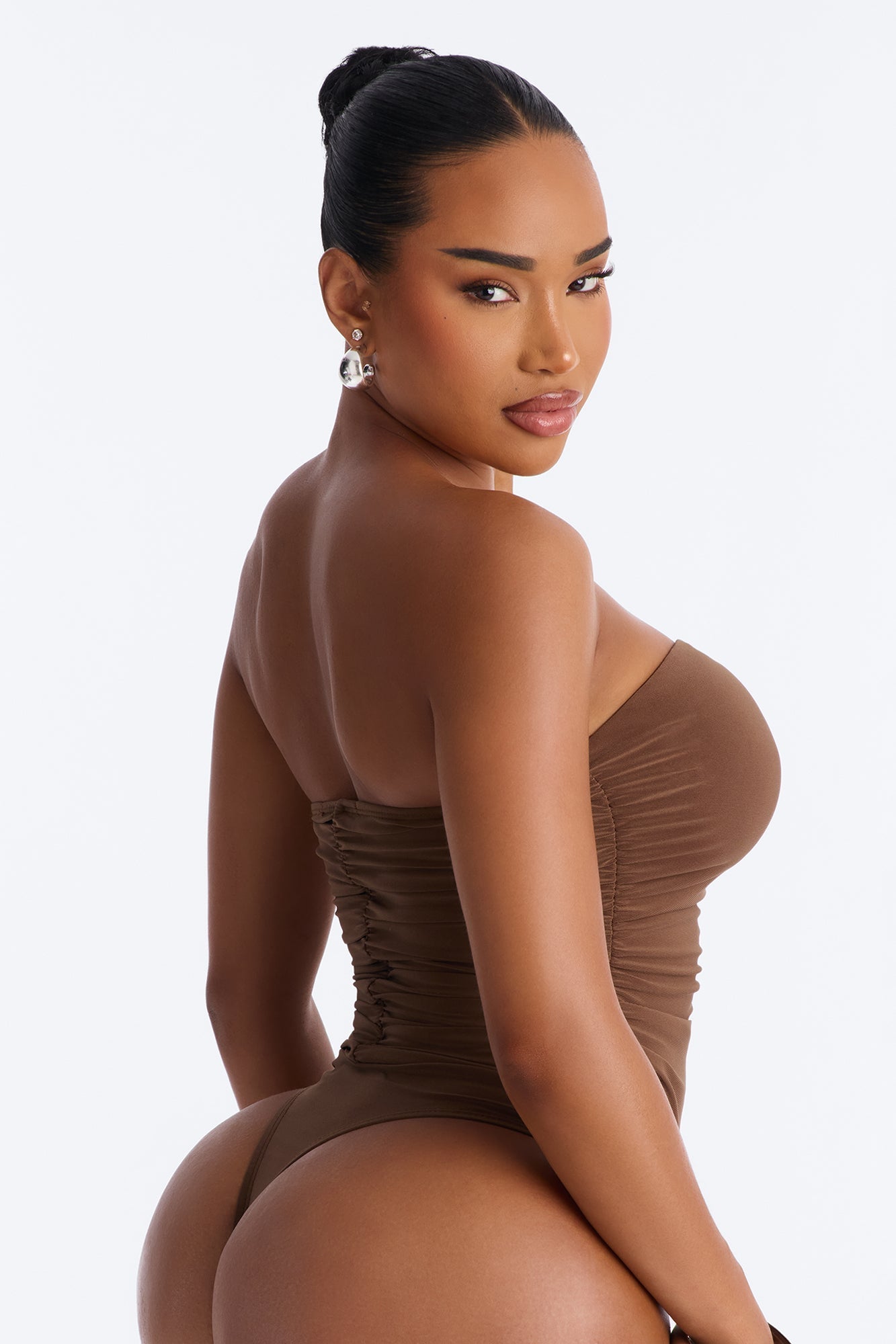 Gentle Blossom Ruched Notch Neck Strapless Bodysuit - Mocha