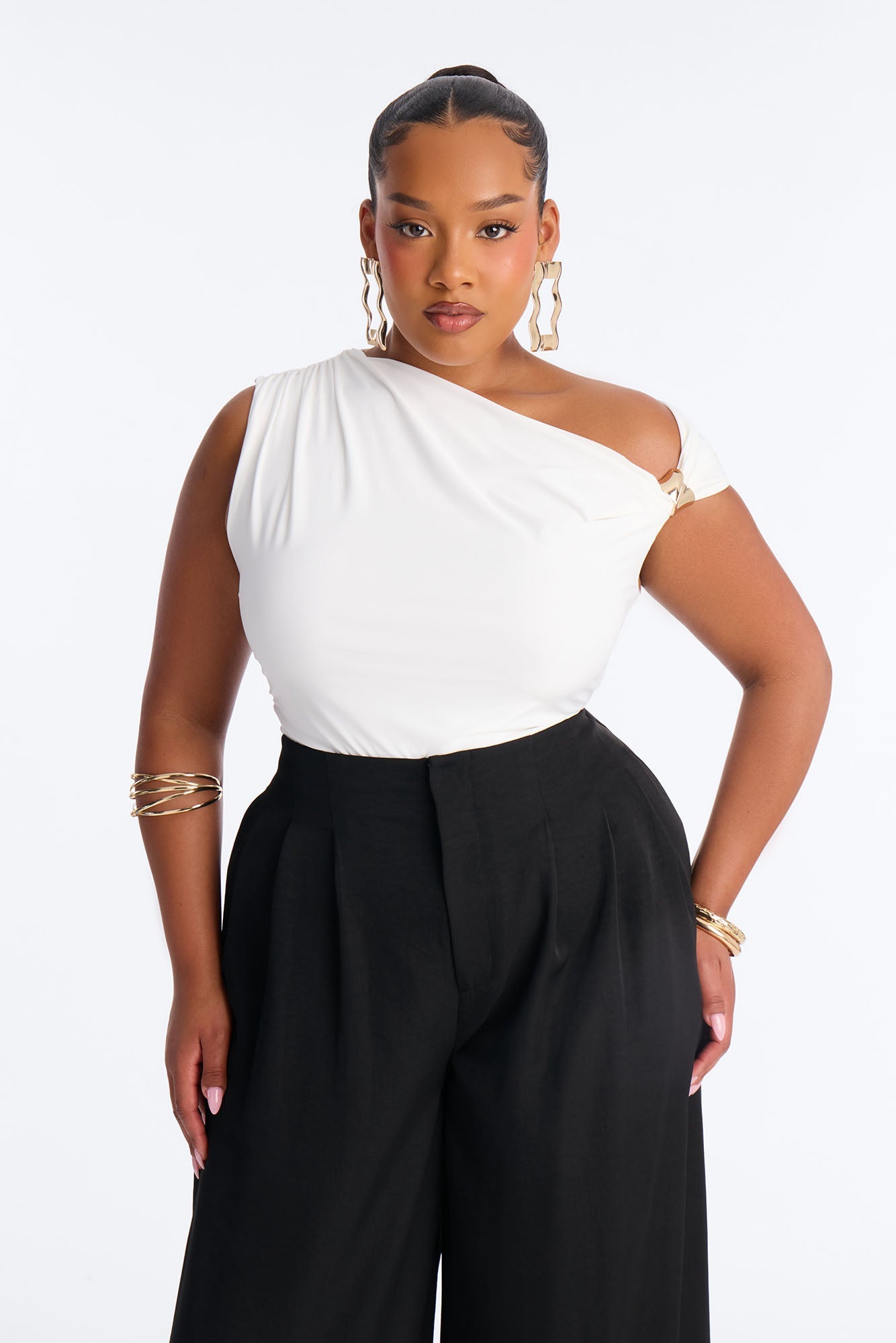 Moments Notice Off Shoulder Bodysuit - White