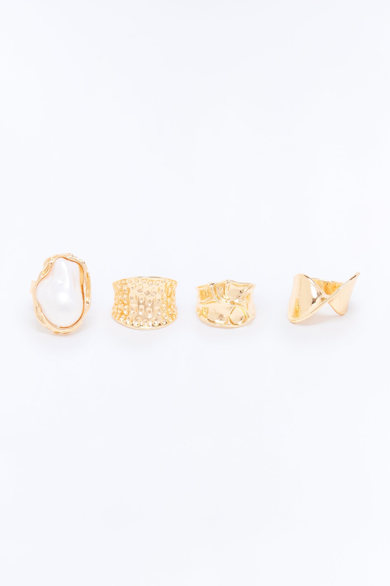 Edge Of Desire 4 Piece Ring Set - Gold