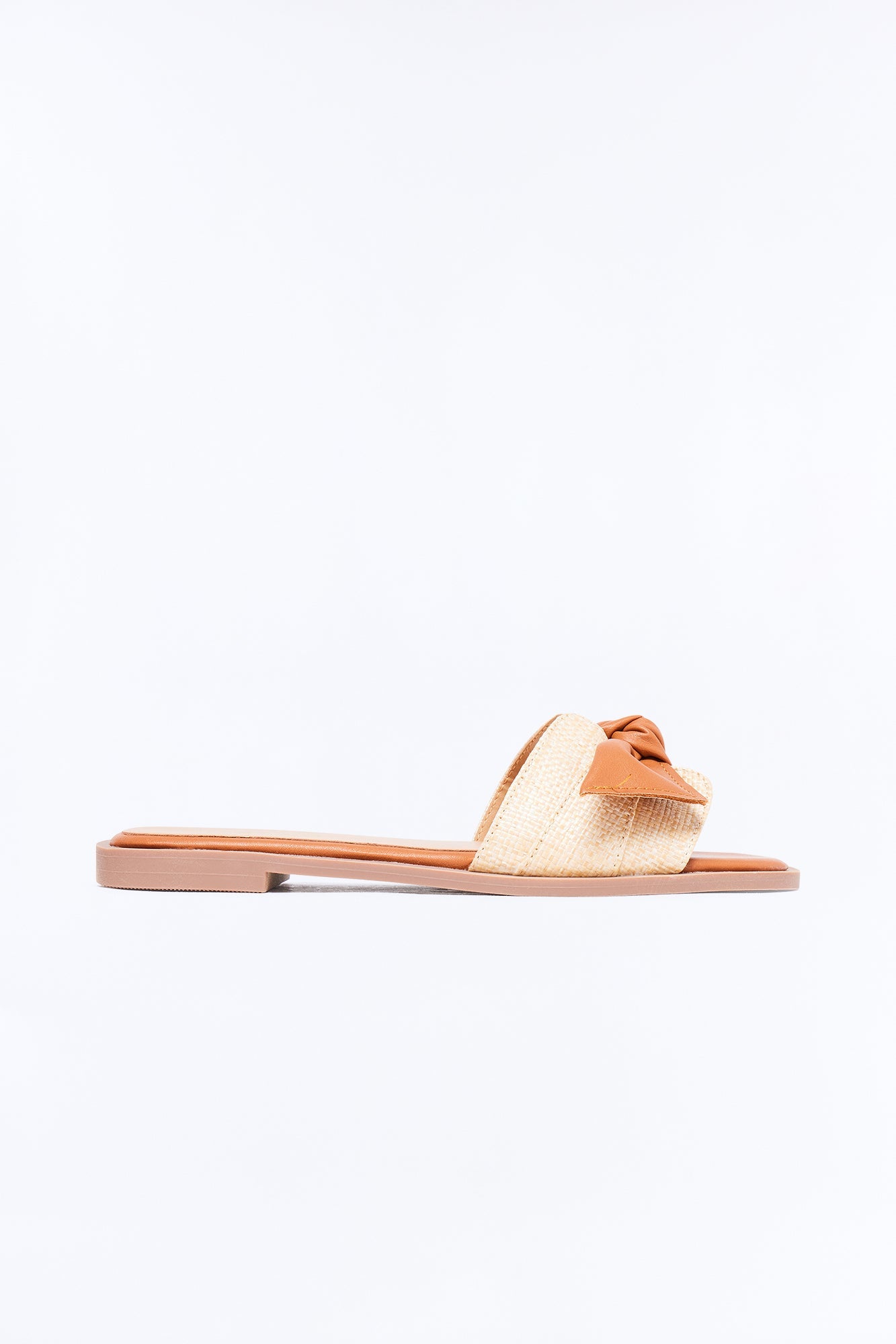 Lyra Flat Sandals - Tan