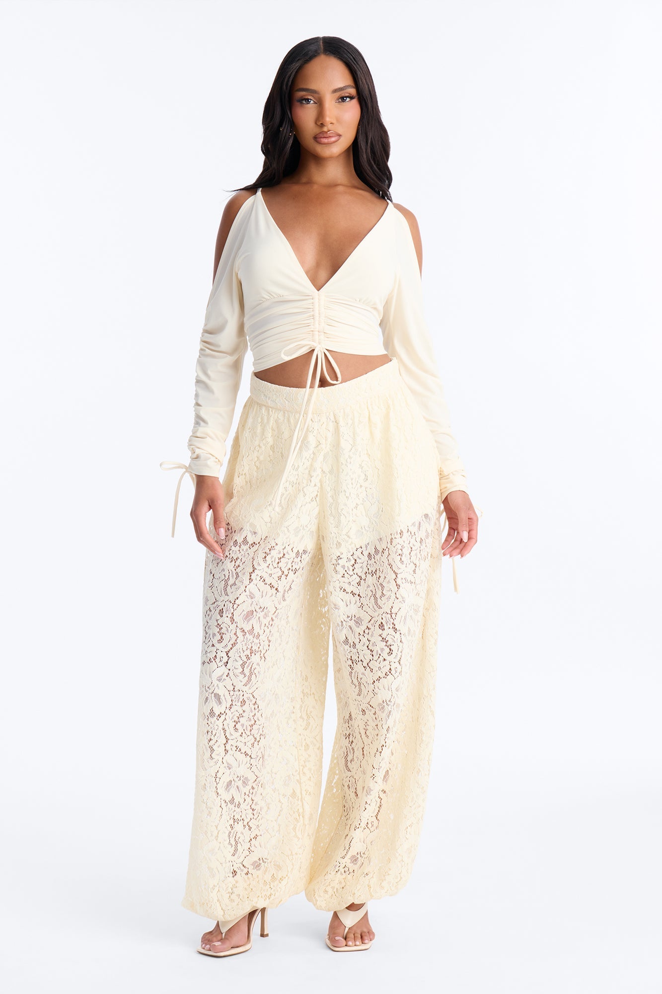 Genevieve Ruched Cold Shoulder Long Sleeve Top - Cream