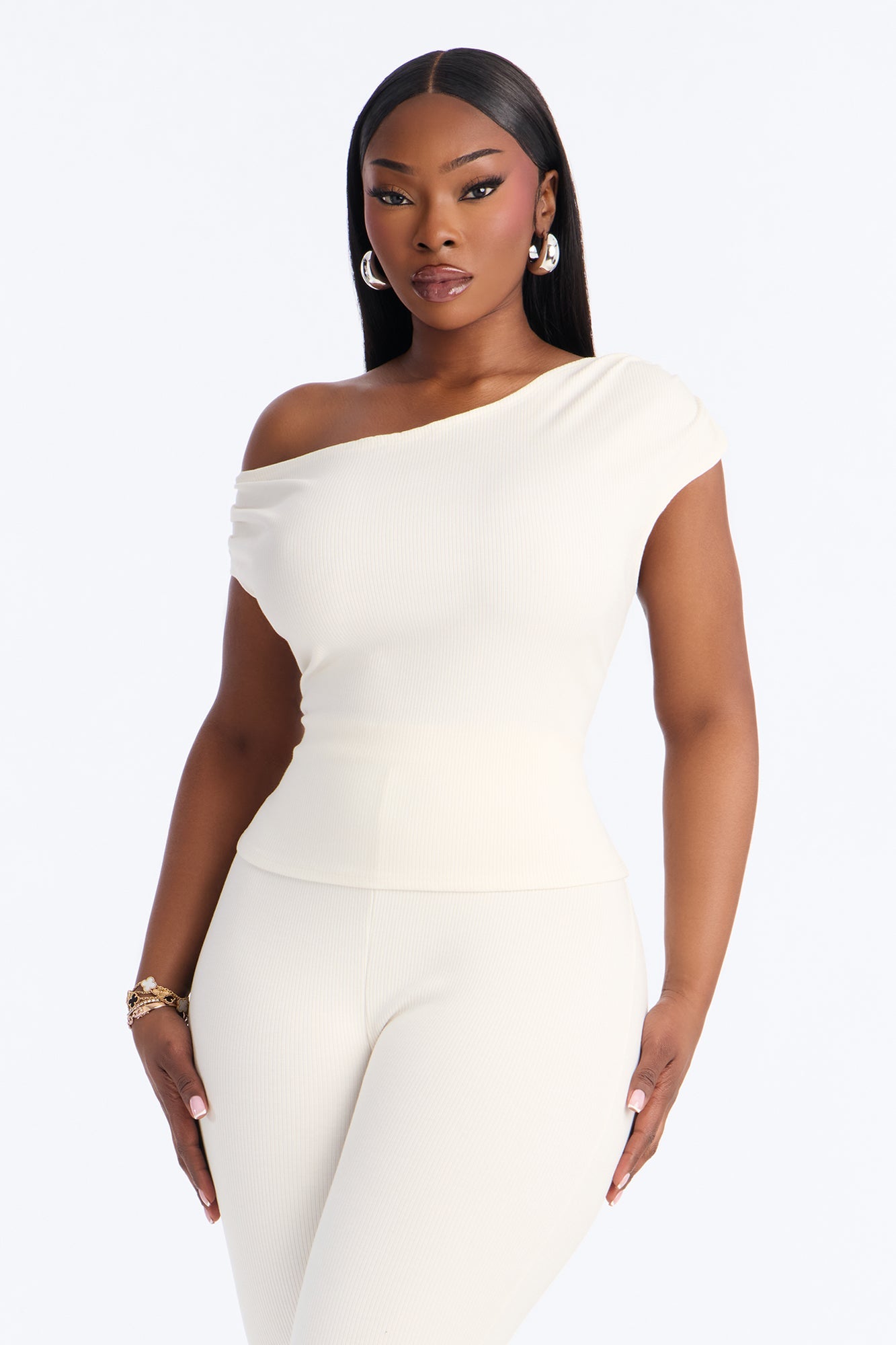 Ariella Off Shoulder Snatched Capri Set - Off White