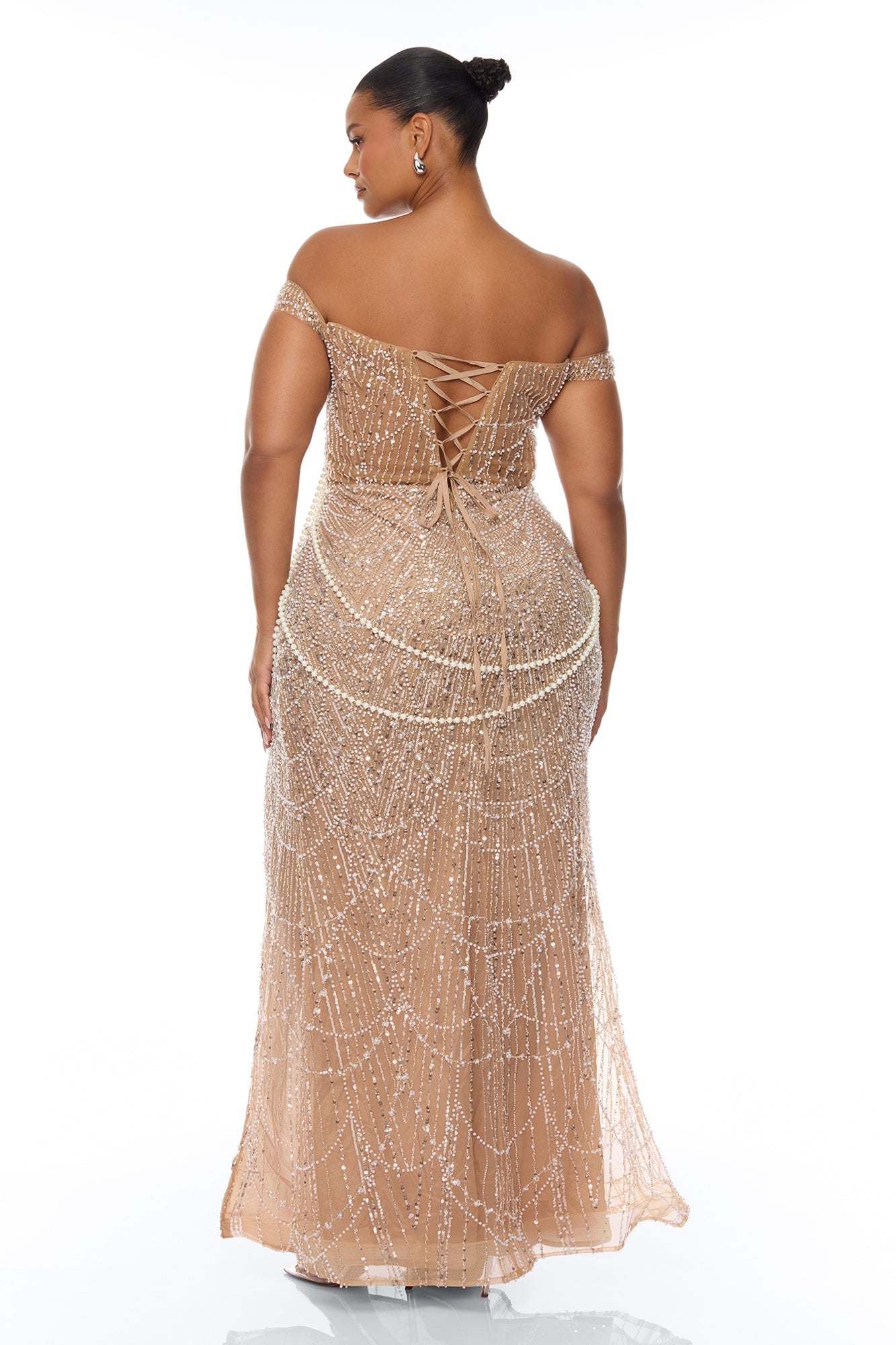 Diamonds And Pearls Embellished Gown - Nude