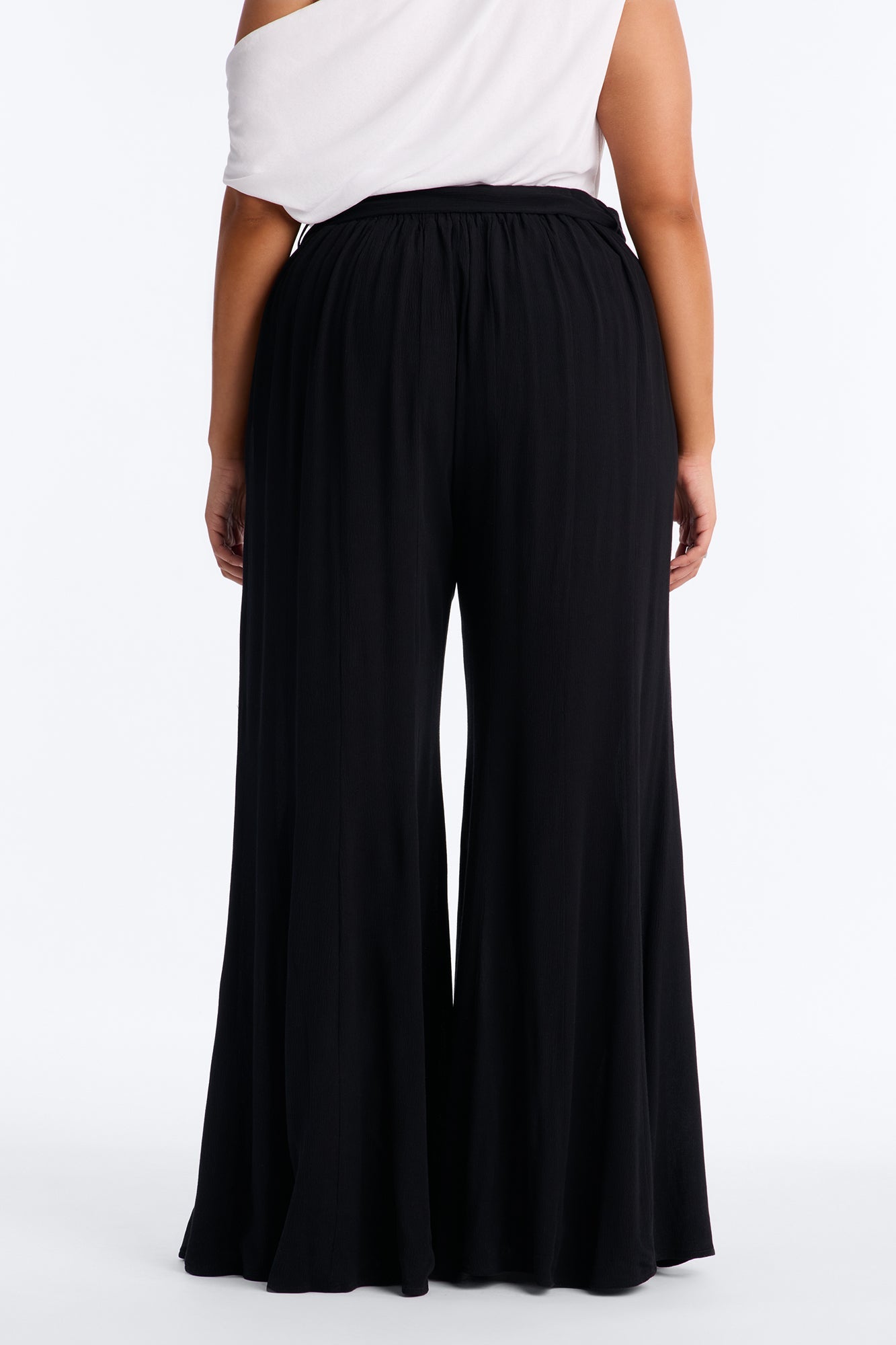 Kelsey Mid Rise Tie Waist Flowy Wide Leg Pant 34″ - Black