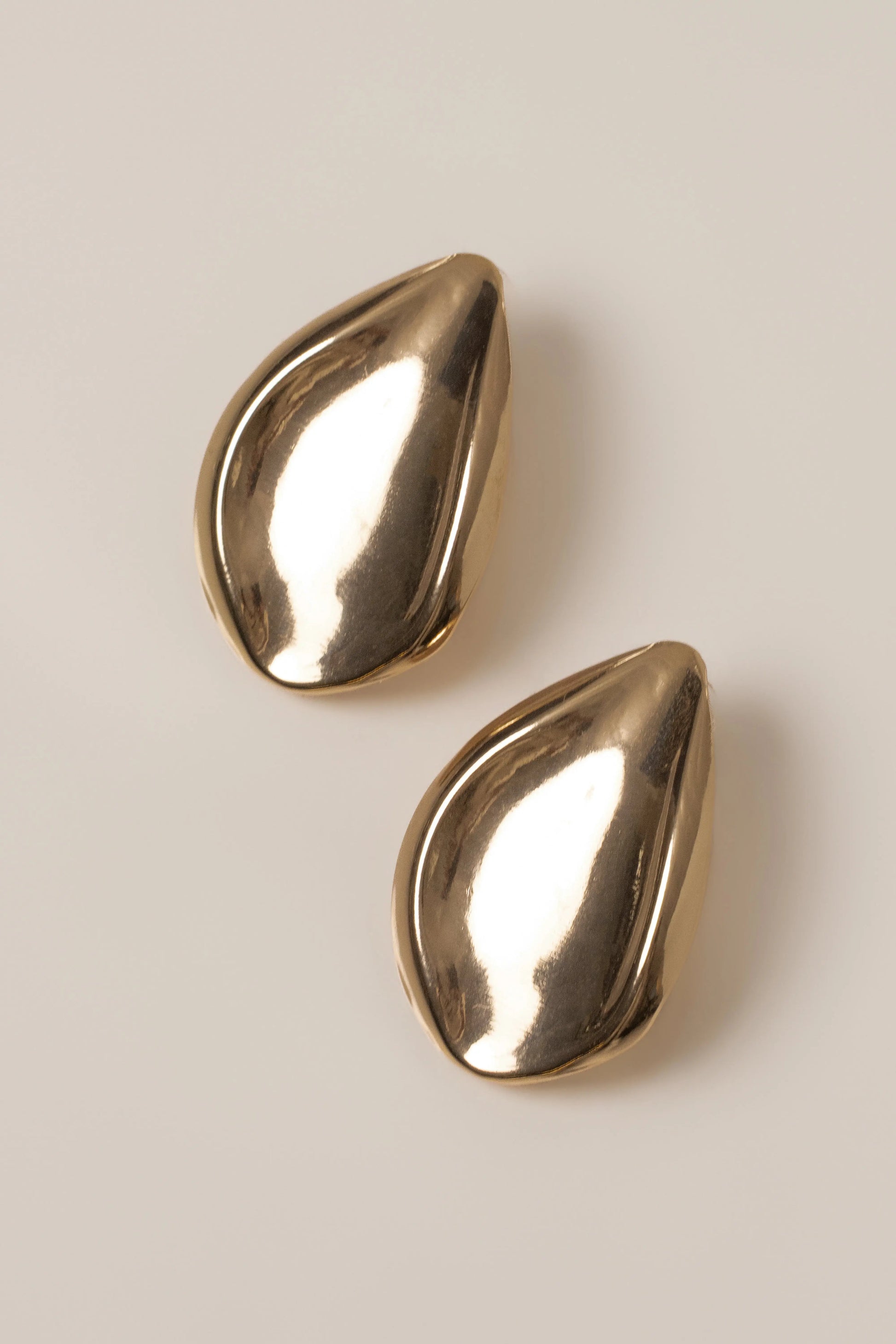 Gold Rush Hour Oval Earrings JLUXLABEL