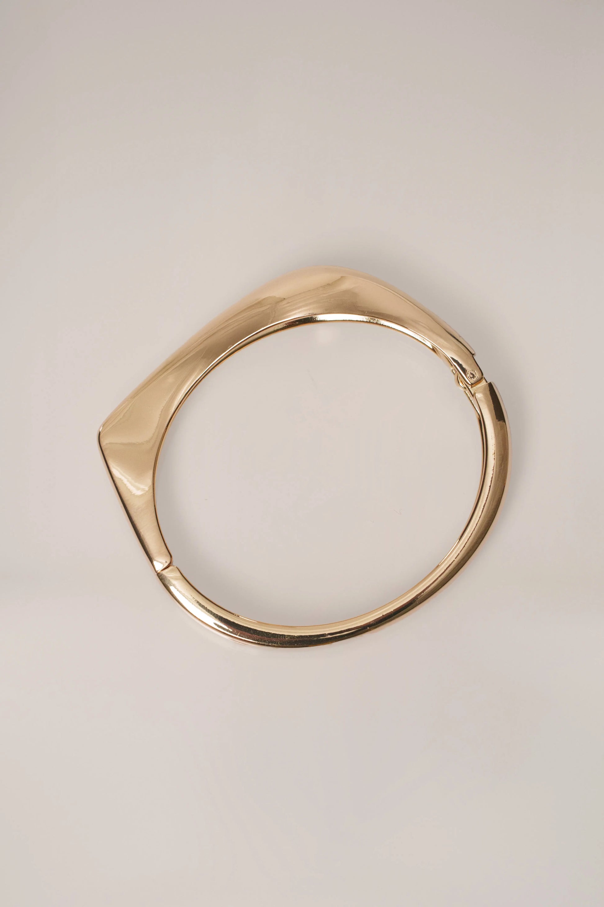 Gold Gigi Hinge Bracelet JLUXLABEL