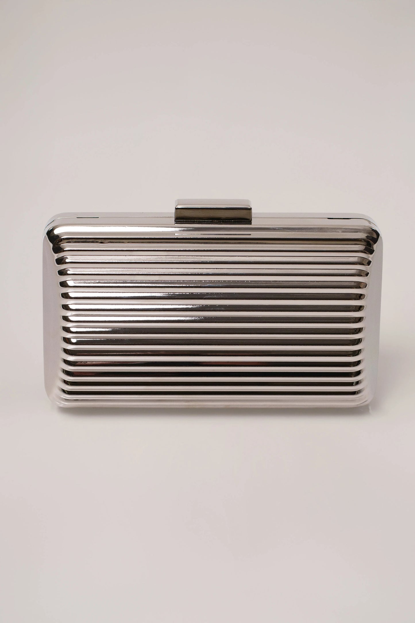 Silver Quinn Metallic Clutch JLUXLABEL