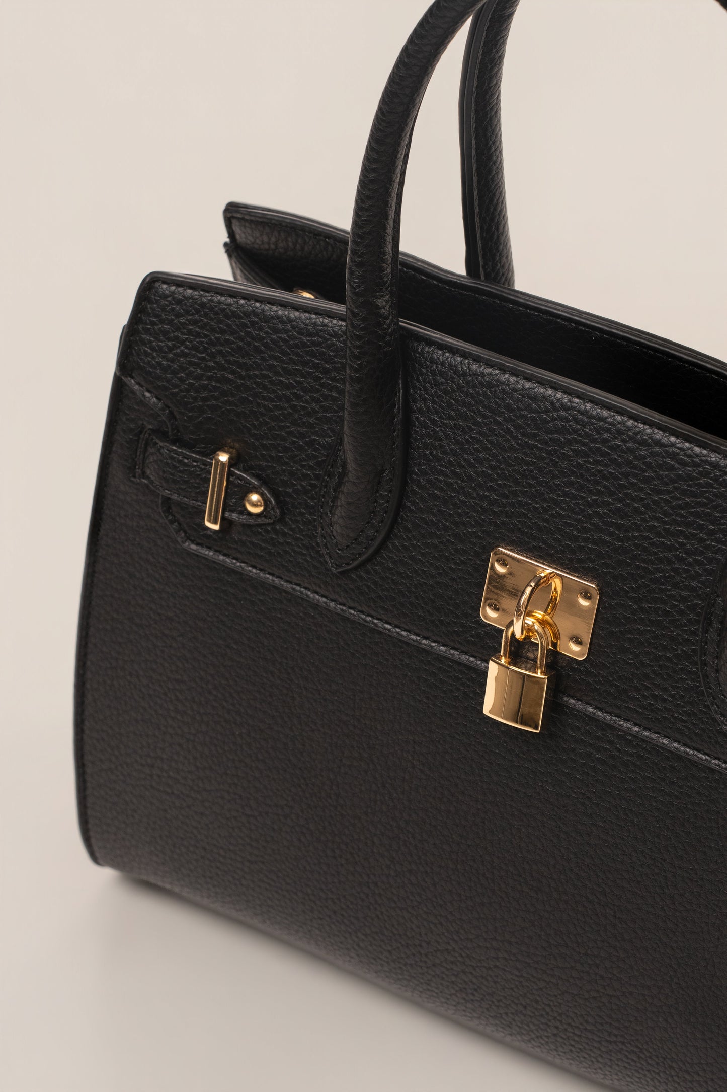 Black Alva Handbag JLUXLABEL