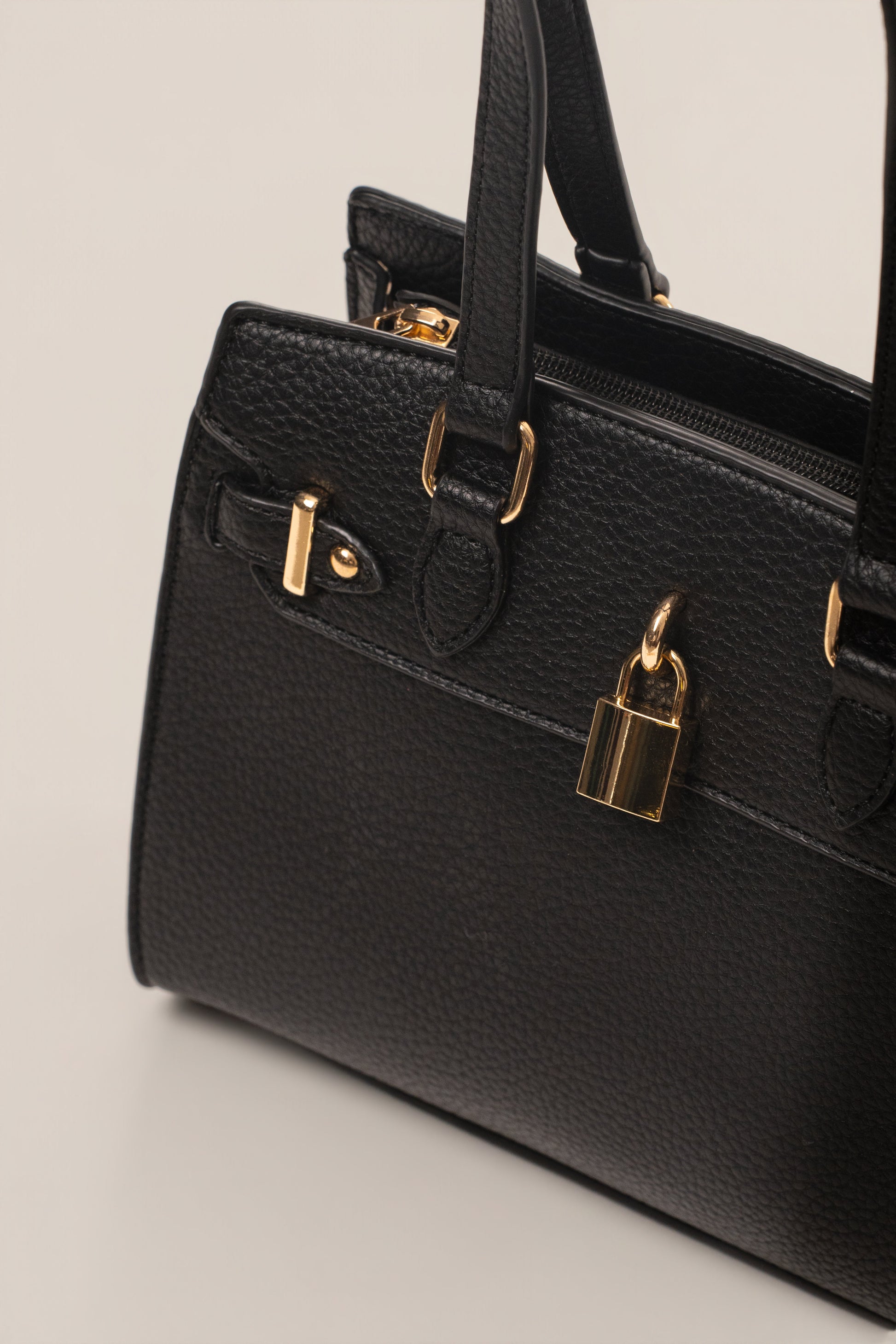 Black Alva Handbag JLUXLABEL