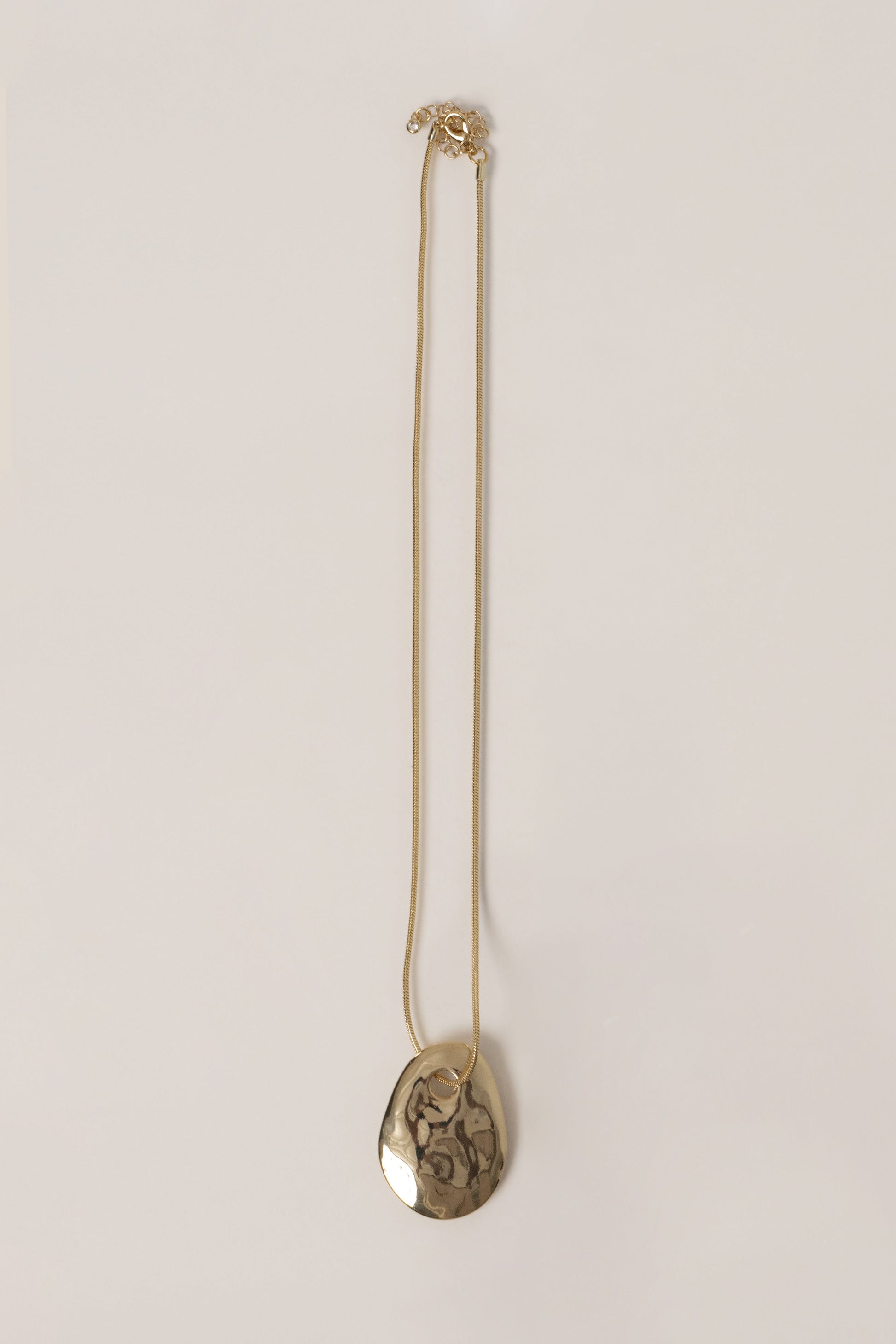 Gold Aurum Pendant Necklace JLUXLABEL