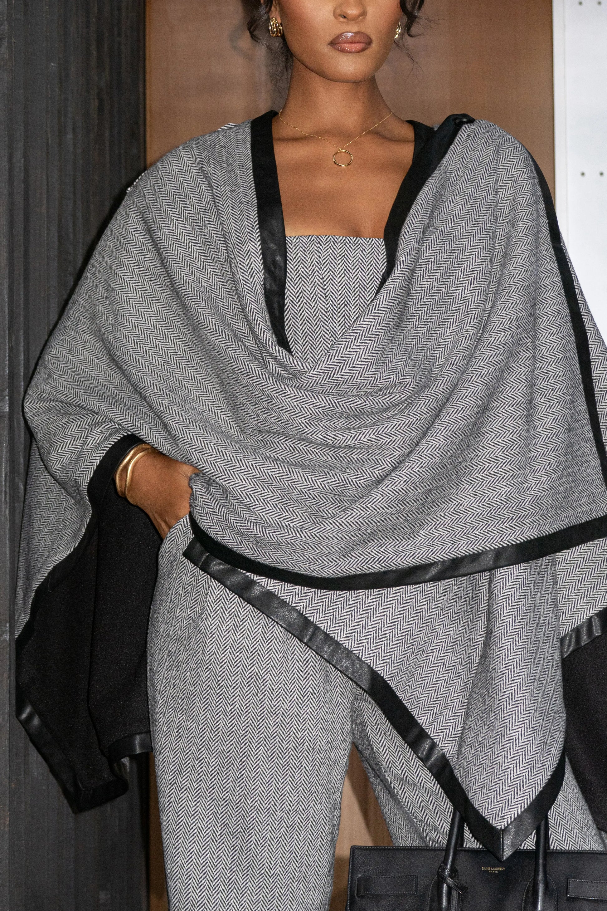Herringbone Reversible Shawl JLUXLABEL