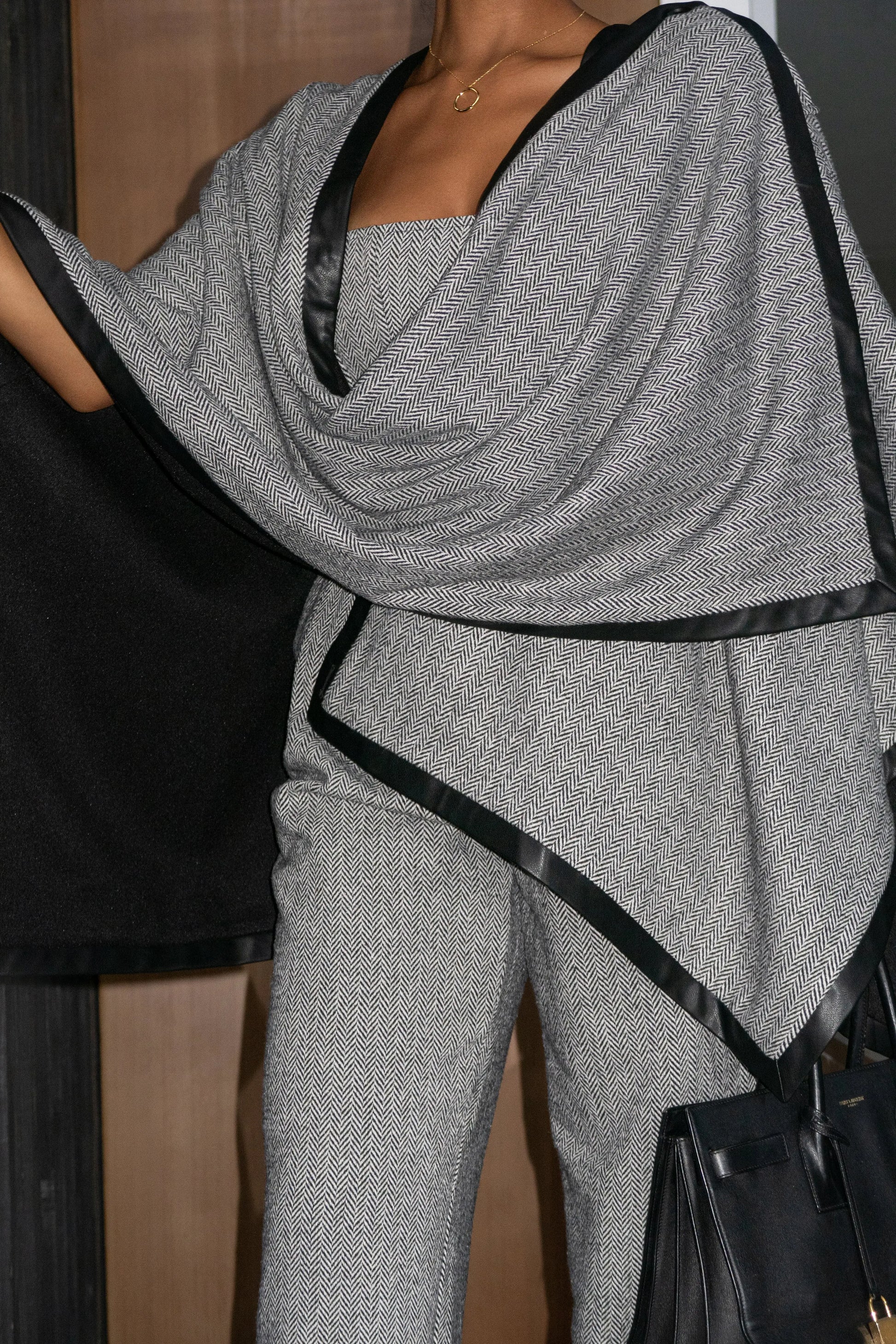 Herringbone Reversible Shawl JLUXLABEL