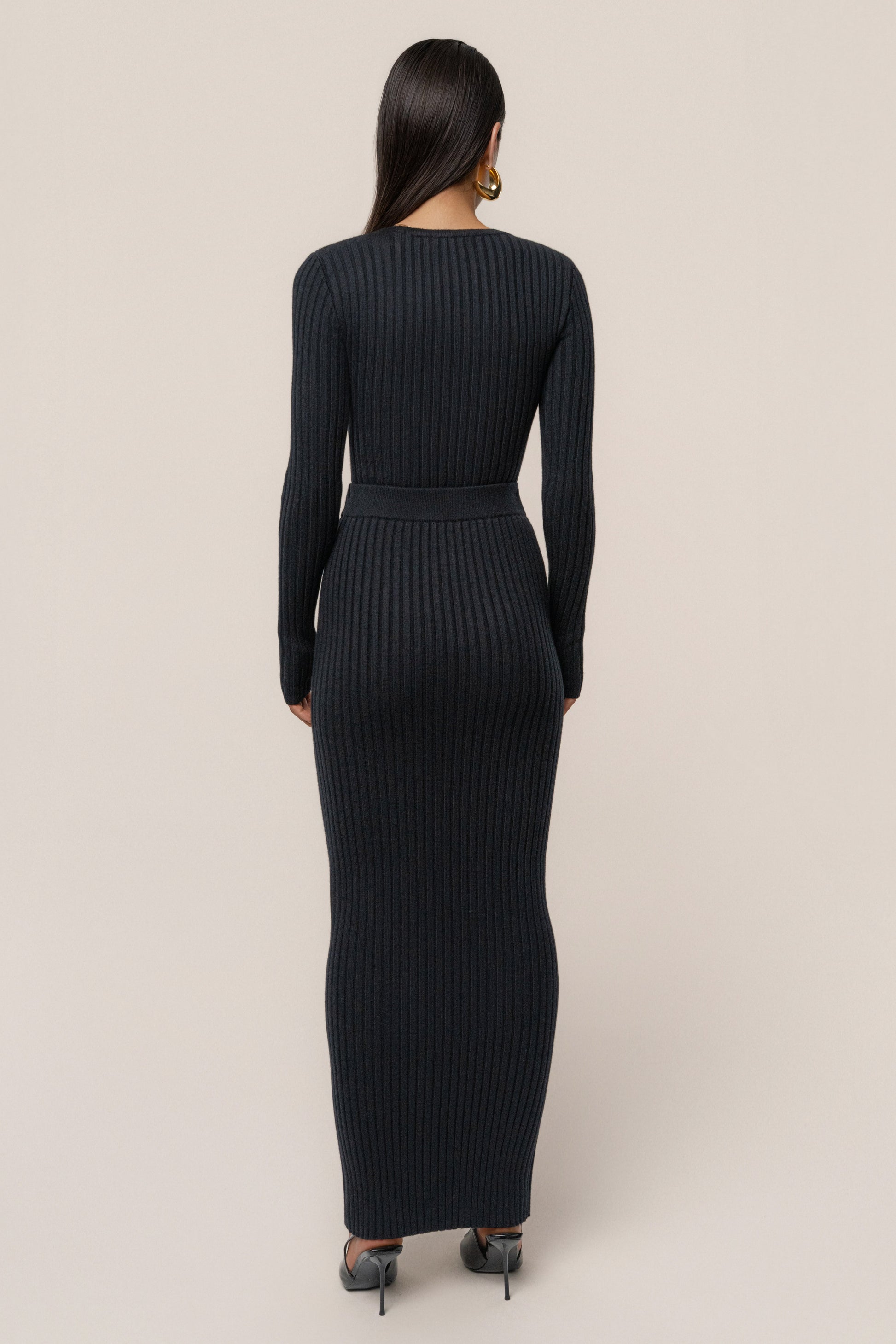 Black Soft Reset Ribbed Skirt JLUXLABEL