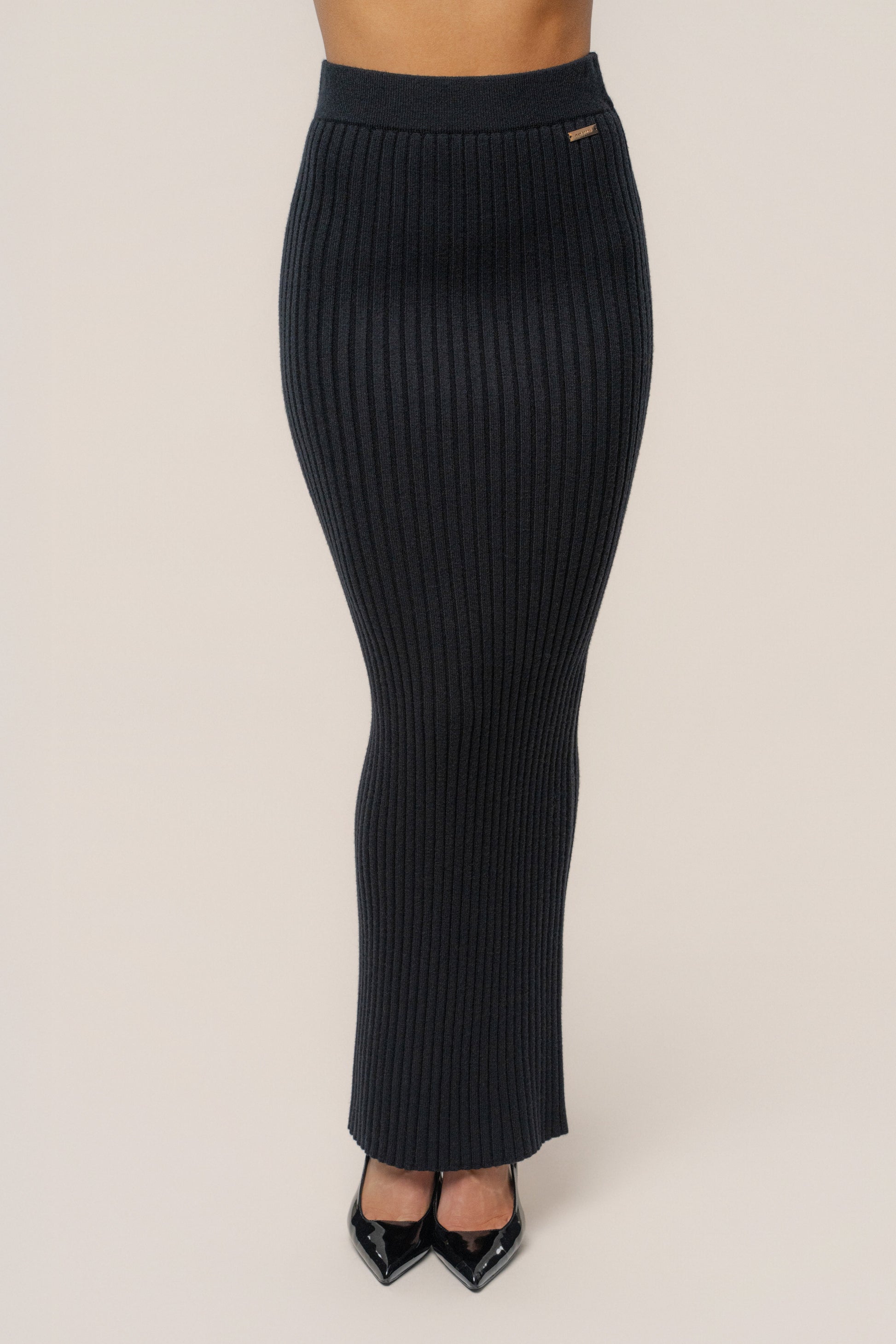 Black Soft Reset Ribbed Skirt JLUXLABEL