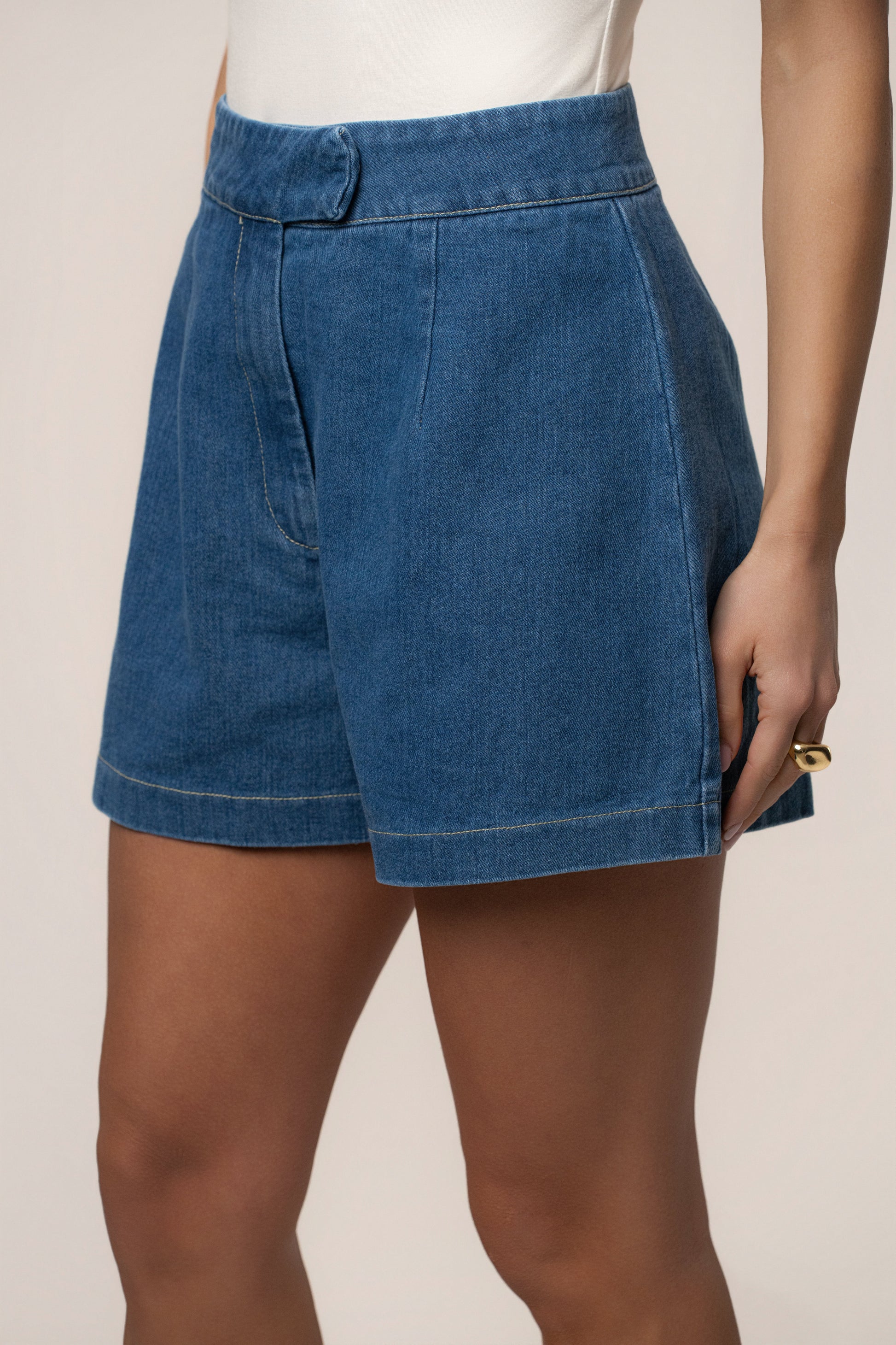 Medium Wash City Stroll Denim Shorts JLUXLABEL
