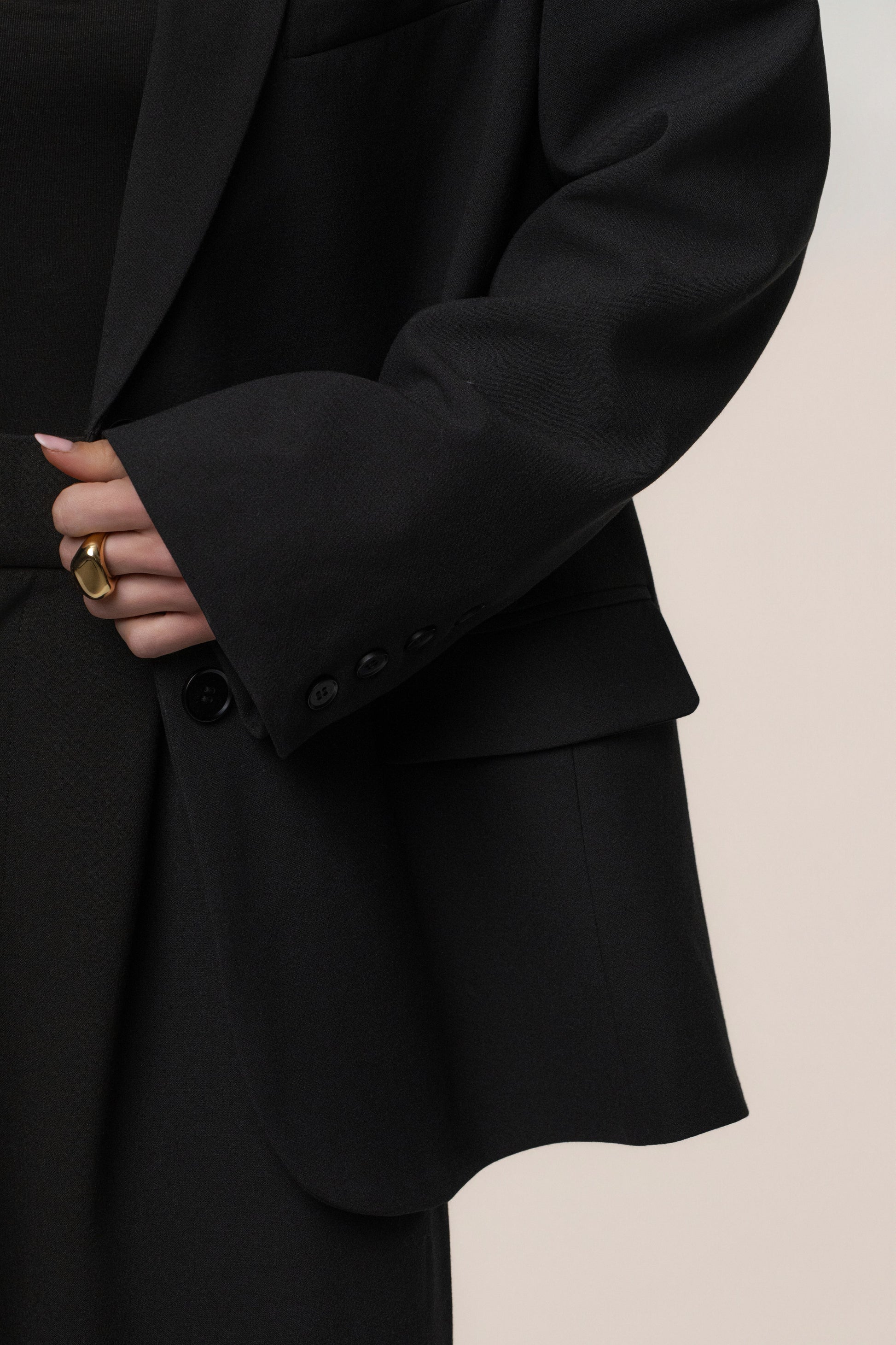 Black Core Standard Blazer JLUXLABEL