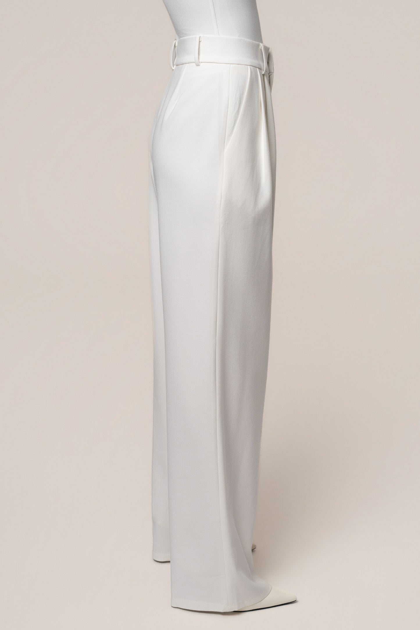 Ivory Core Standard Pant JLUXLABEL