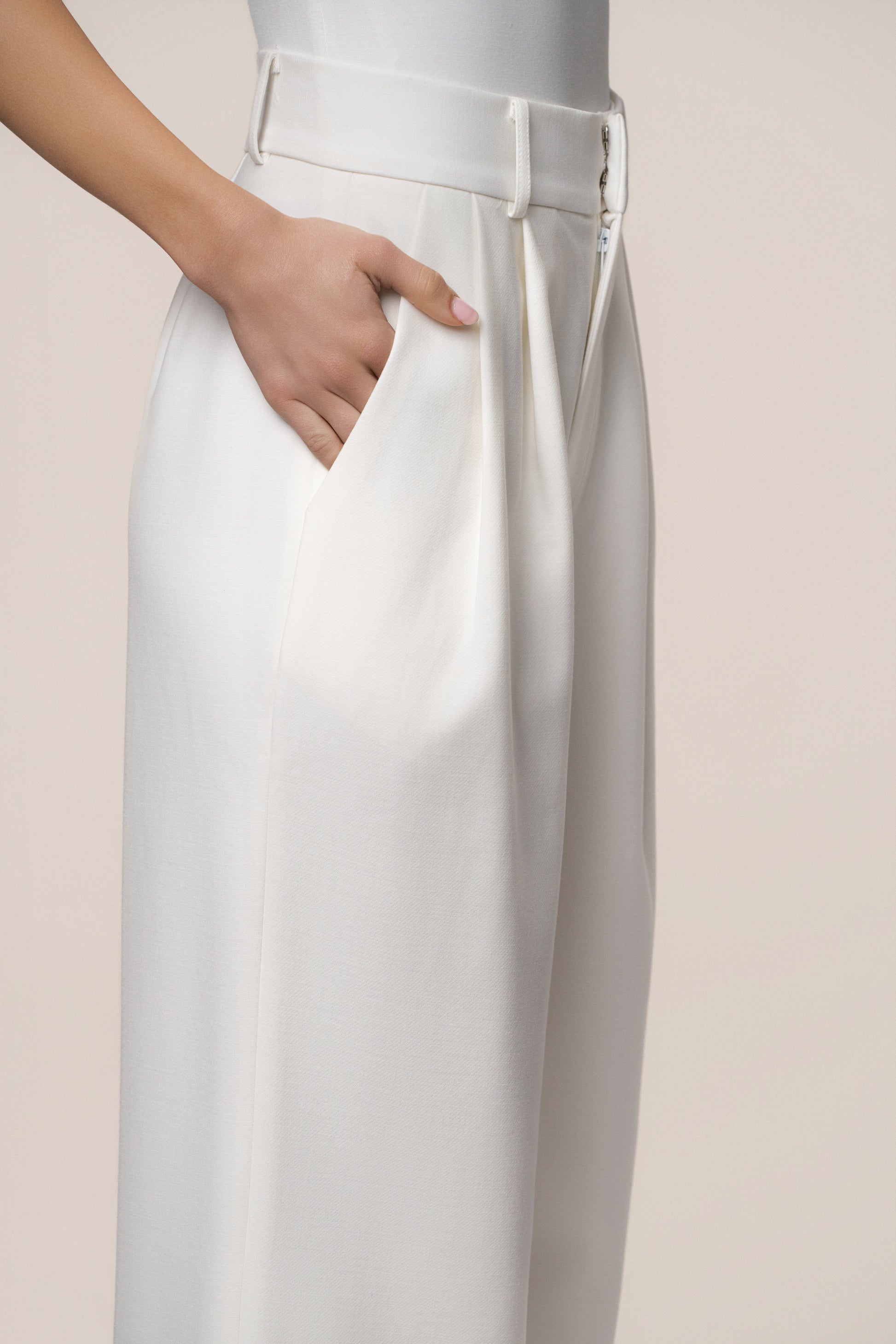 Ivory Core Standard Pant JLUXLABEL
