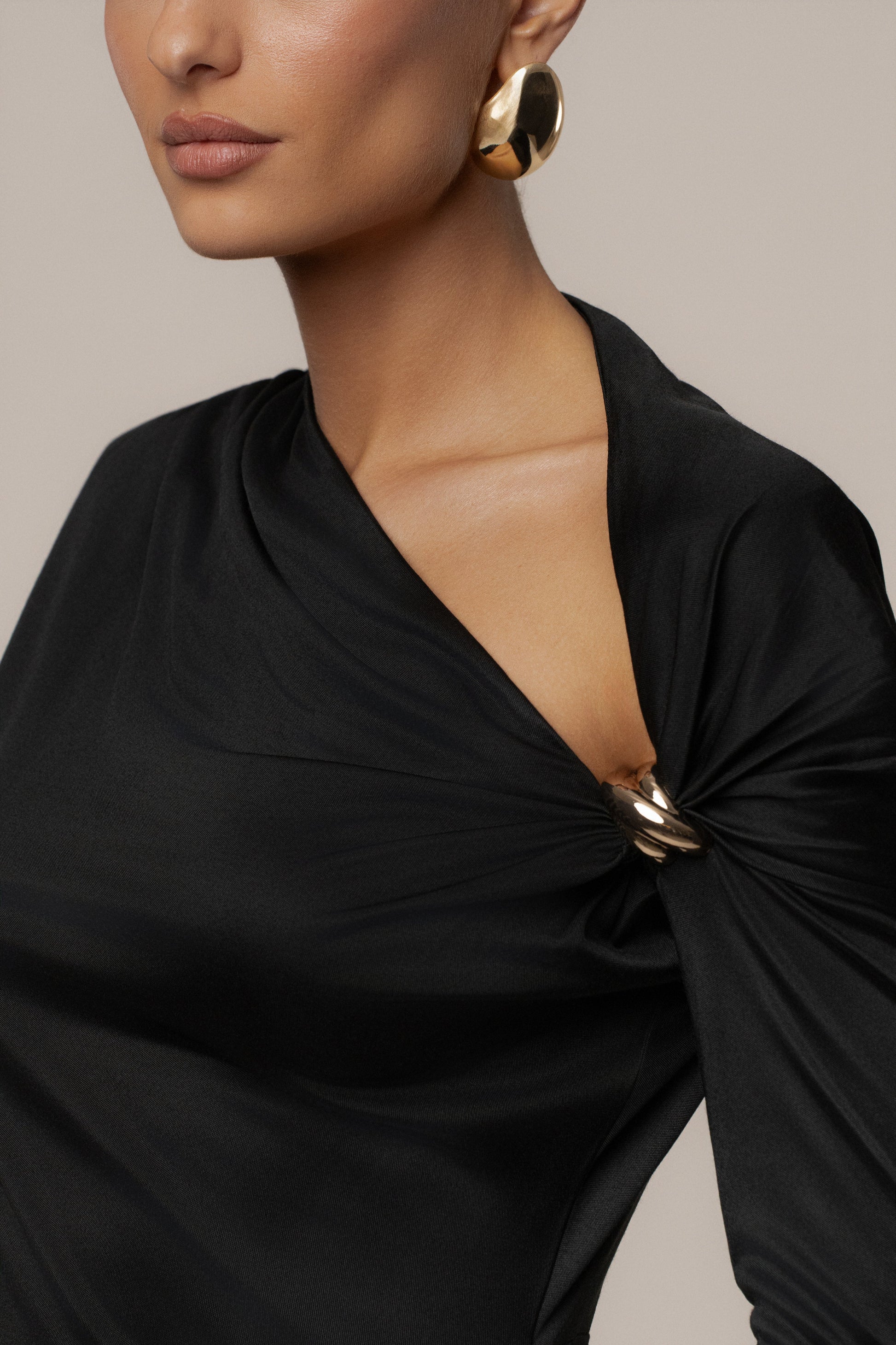 Black Glisten Slit Maxi Dress JLUXLABEL