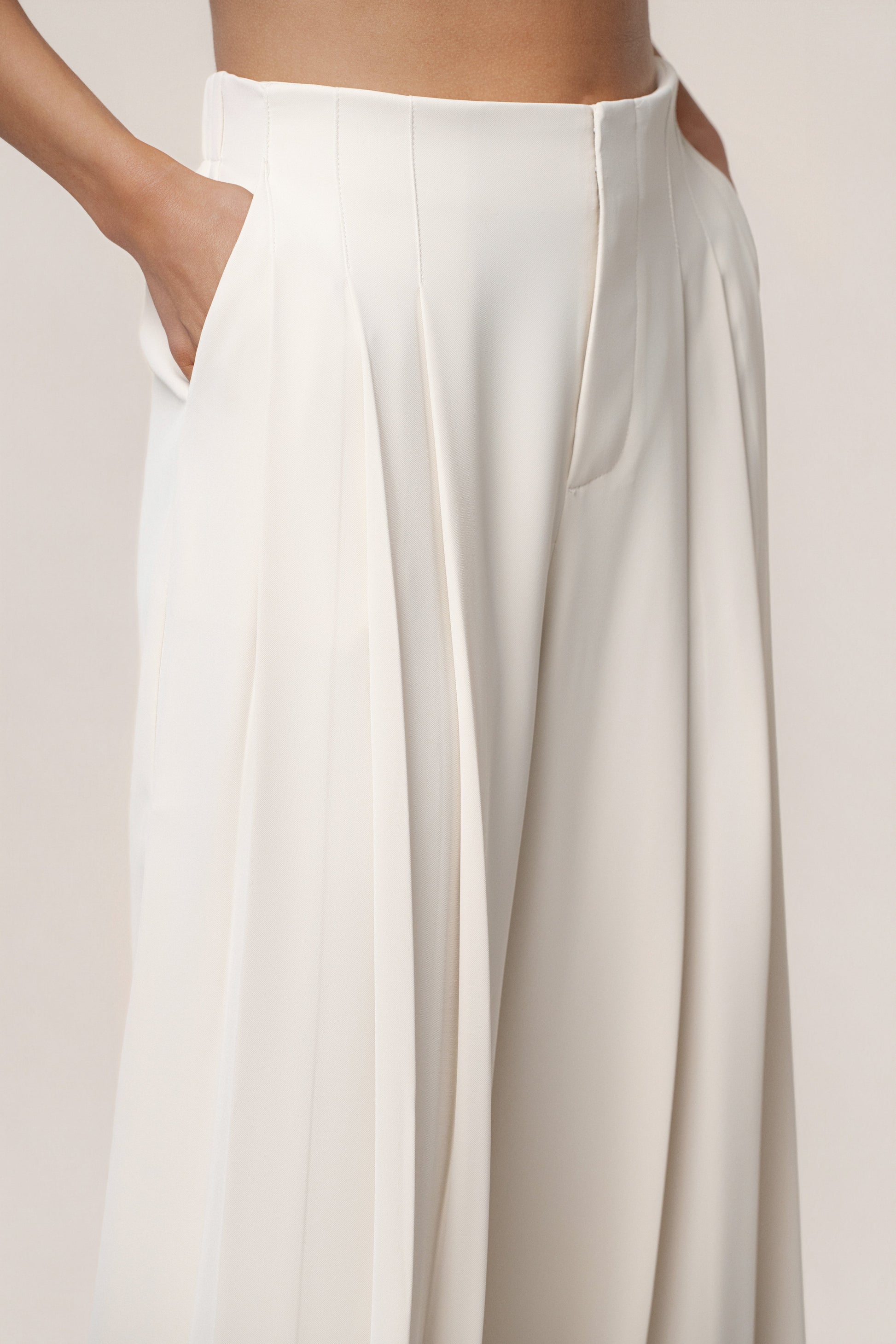 Ivory Signature Elegance Trousers JLUXLABEL