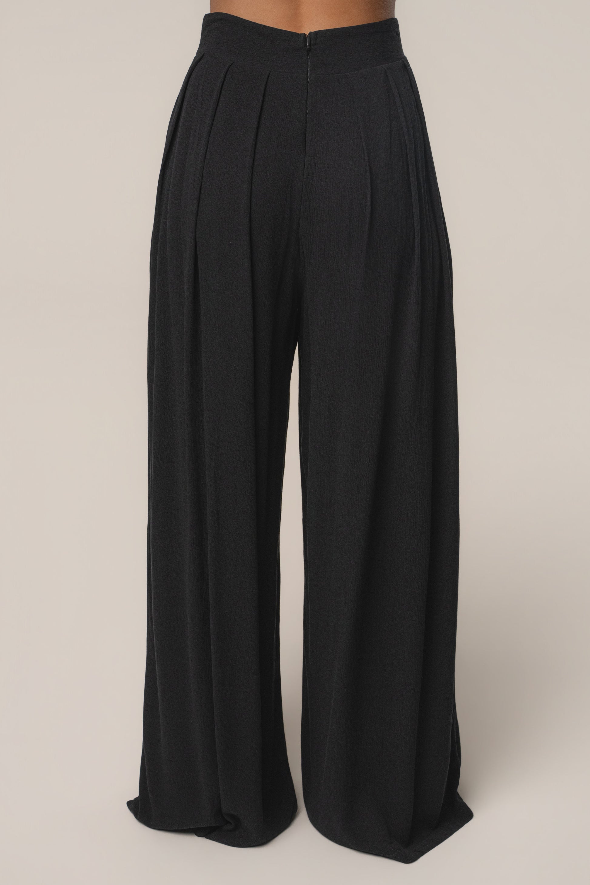 Black After Sunset Pleated Pants JLUXLABEL