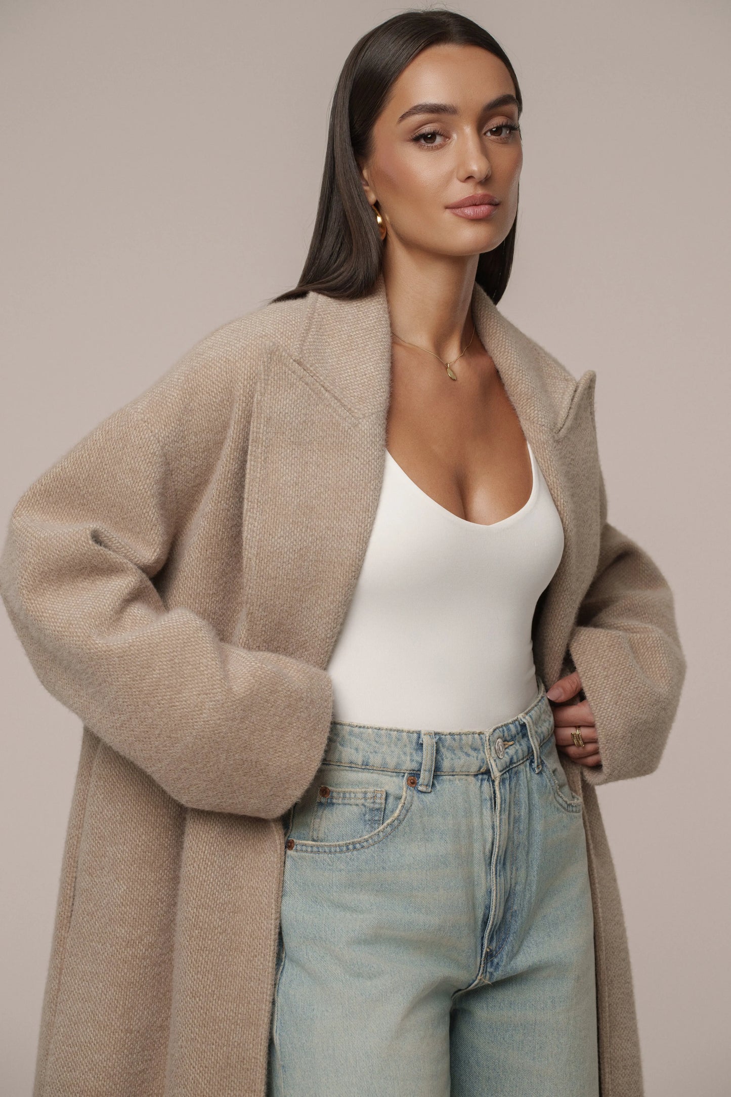 Sand Dion Oversized Coat JLUXLABEL