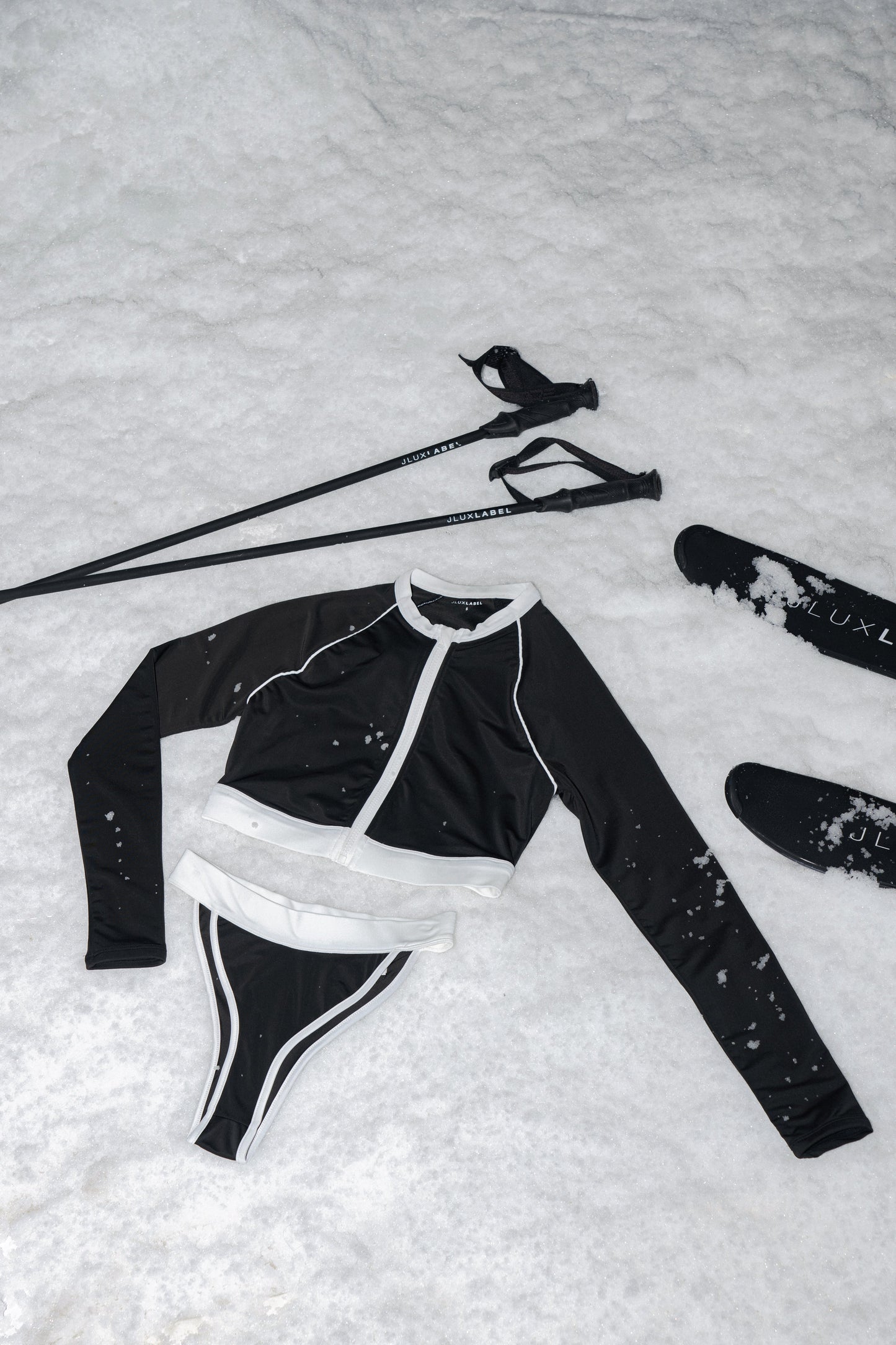 Black/White Contrast Bikini Set